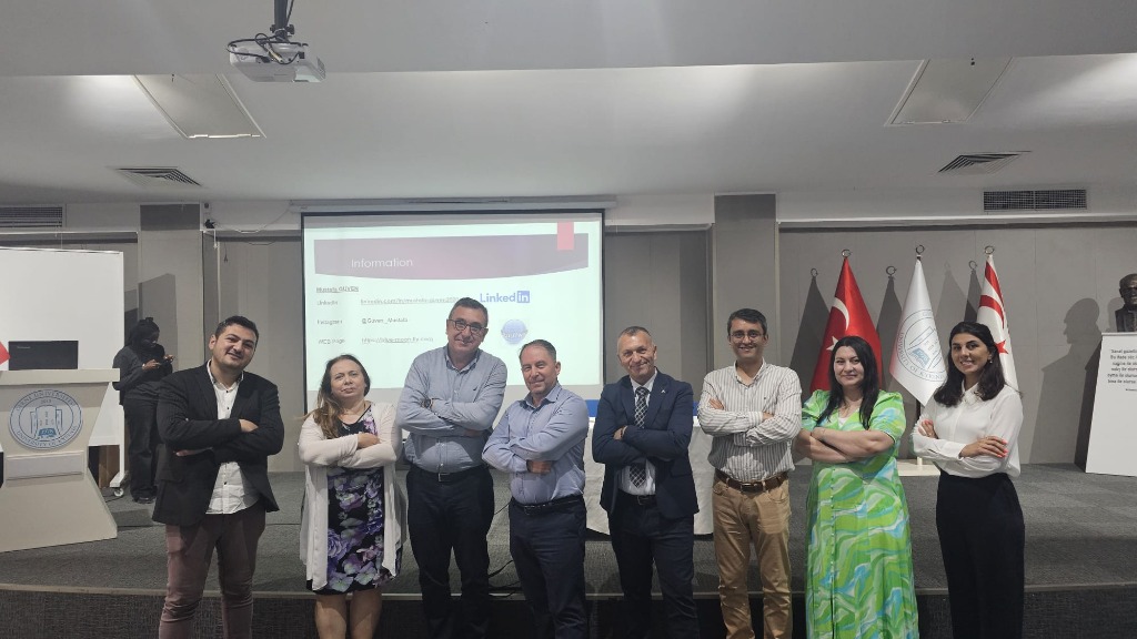 Mustafa Güven - Conference Group Photo